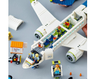 LEGO City 60367 Samolot pasażerski - 1170591 - zdjęcie 12